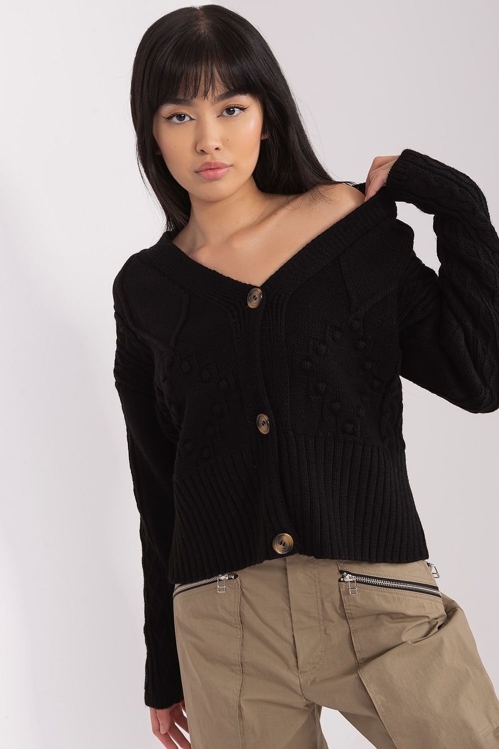 Cardigan model 185419
